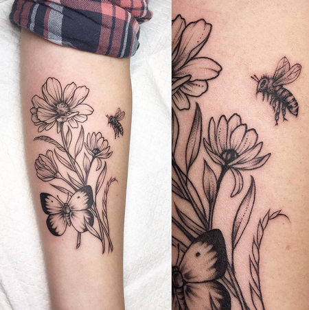 Michael Bales - Wildflowers and Bee- Instagram @michaelbalesart